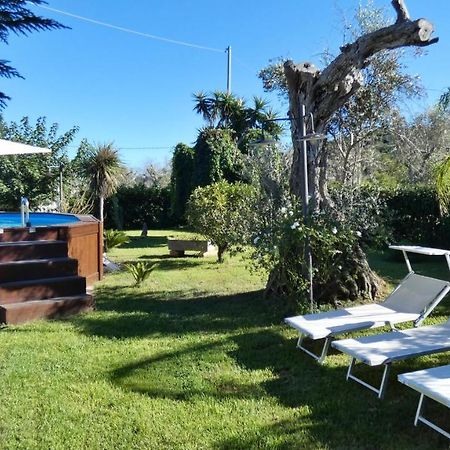 Villa Piana - Con Piscina E Giardino Privato Nel Salento Tricase Eksteriør bilde